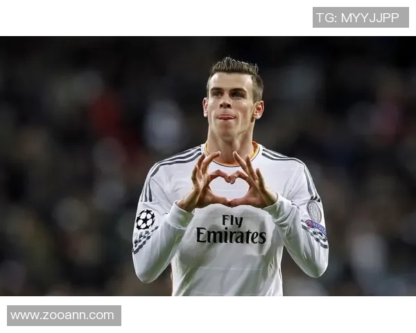 国外足球明星夏日泳衣风采大赏尽显魅力与时尚感